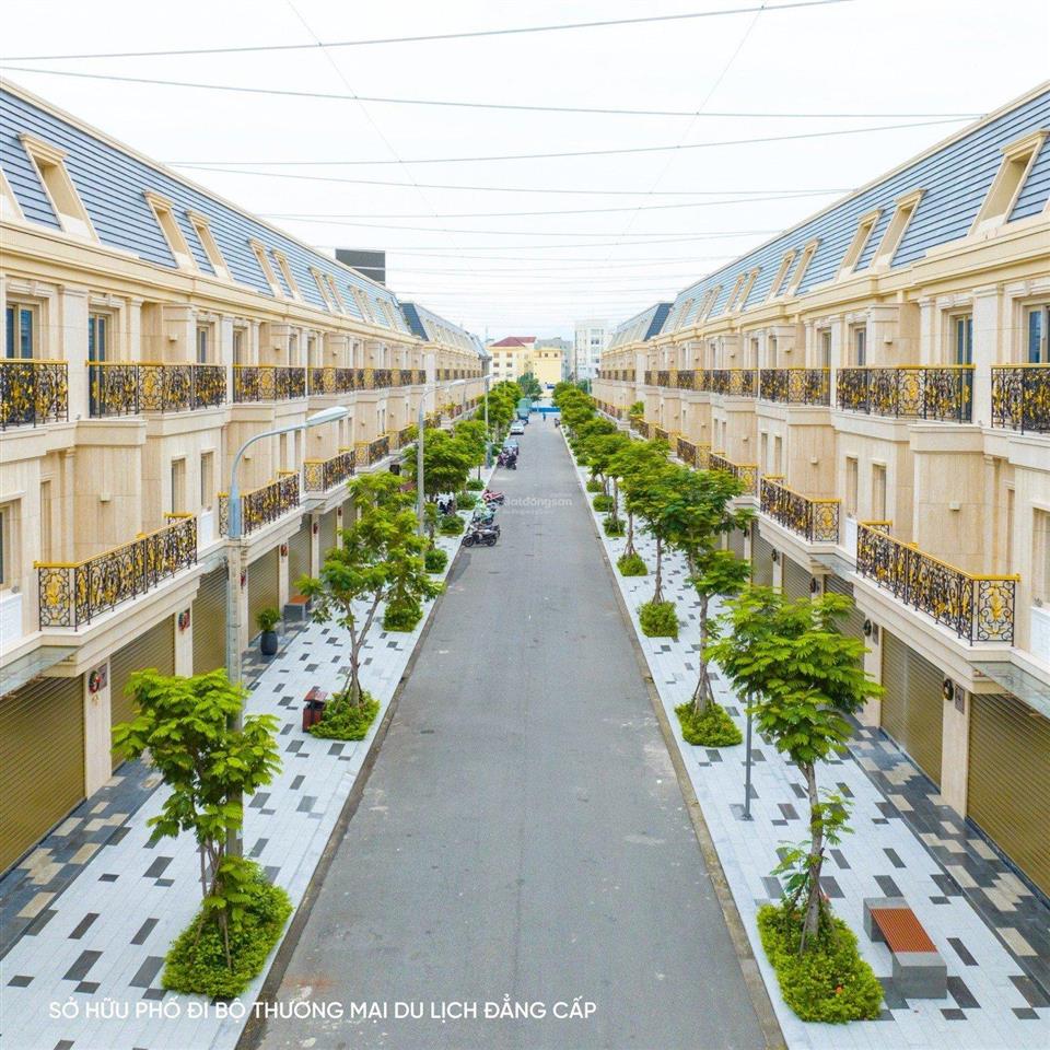 Chính chủ ngộp bank bán gấp căn shophouse 5 tầng tttp đà nẵng  trục trung tâm của khu tổ hợp vip