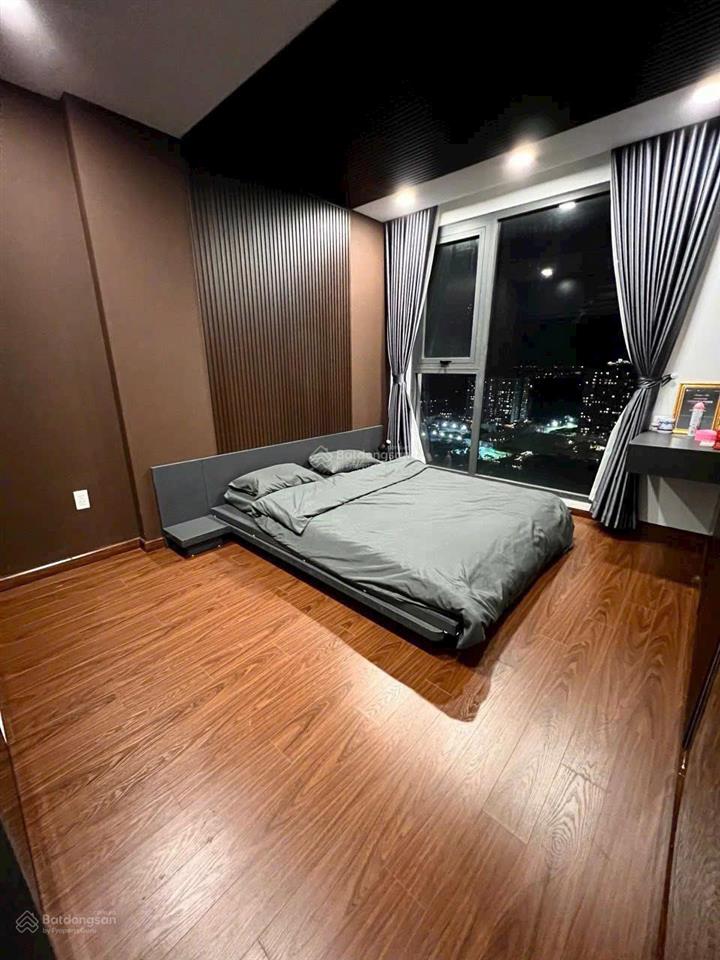 Chính chủ cho thuê căn góc 65m2, 2 phòng ngủ,2wc, nhà đẹp, view đẹp tại lavida