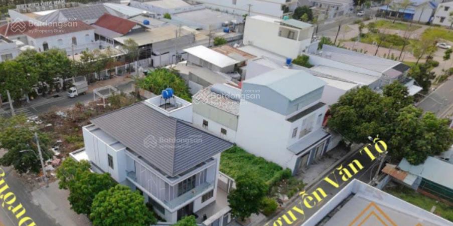 Biệt thự 2 góc mặt tiền bao đẹp tại đống đa, 10,5 tỷ, 360m2, 4pn, 5wc, rạch giá, kiên giang