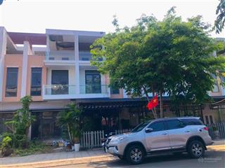 Nhà hoàn thiện vô ở liền mt phan thị hui nằm trong kđt phú cường 5mx24m 3l 4pn, tặng full nội thất