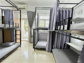 Ktx cao cấp  phòng 6 người, toilet riêng, ban công lê ngay văn việt kcnc  hutech  gtvt