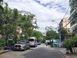 Bán gấp nhà 5.5x21m, 1 lầu giá 13tỷ tn 20 triệu, mt đường số lý phục man p. bình thuận q7