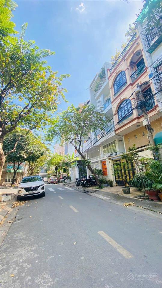 Bán gấp nhà 5x20m, 4 tầng 15.5 tỷ kdc trung sơn, bình hưng, bình chánh kế him lam q. 7