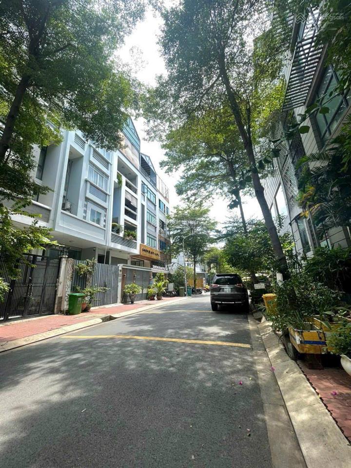 Giảm giá bán nhà 5 tầng kdc cao cấp trung sơn 5m x 20m kế kdc him lam lotte quận 7