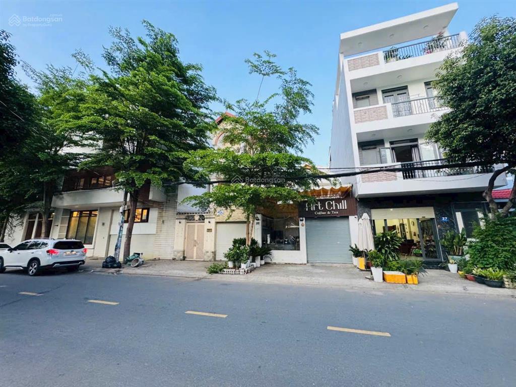 Bán gấp nhà 6m x 22m mặt tiền đường số 75 kdc tân quy đông, kế lottemart, p. tân phong, quận 7