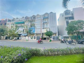 Bán nhà 5x18m, 4tầng giá 23.6tỷ, đường d4 kdc him lam kế lotemark p.tân hưng q7