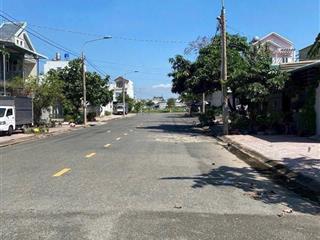 Đất long an sát kdc bưng môn 100m2/1ty65 vuông vức. đường vào kcn lộc an bình sơn sổ sẵn sang tên