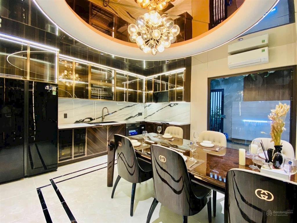 Nhà mới 5 lầu thang máy đường trần thái tông, p. tân sơn, 4x17m hơn 13 tỷ