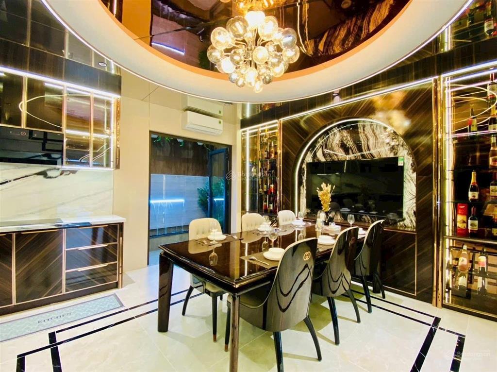 Nhà mới 5 lầu thang máy đường trần thái tông, p. tân sơn, 4x17m hơn 13 tỷ