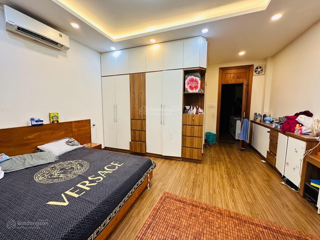 Nhà 3 lầu hẻm 8m thông phạm văn bạch, p.15, tân bình, 104m2 giá 12 tỷ