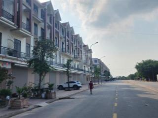 Nhà đất ở đô thị đường 30m sẵn nhà 4 tầng sẵn sổ mà giá chỉ từ 4.5 tỷ vạn phúc đông đô tp bắc ninh