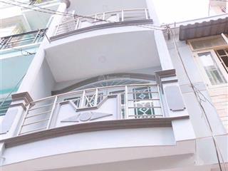 Mua bán nhà quận 4, 4 tầng dân cư hoàn công, duy nhất còn 1 căn đường số , 5 tỷ nhĩnh !