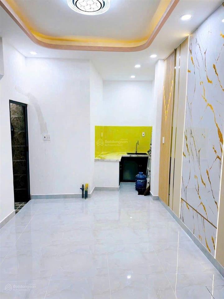 Mua bán nhà quận 4, nhà mới đẹp, khu dân cư, trục đường đoàn văn bơ vs nguyễn tất thành !