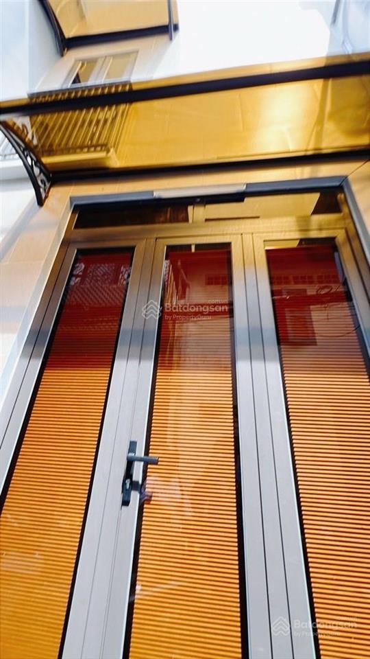 Mua bán nhà quận 4, 3 tầng, hẻm thông vĩnh khánh với nguyễn hữu hào!