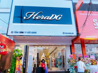 Hàng hiếm mặt phố nguyễn văn cừ, đoạn sầm uất, dt 100m2, vỉa hè đá bóng