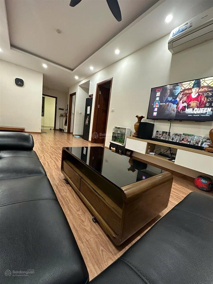 Cc bán gấp căn hộ 2pnfull nội thất74m chỉ 7.5 tỷtại cc thái hà (bộ công an), cổ nhuế