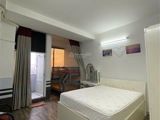 Cho thuê cc h2 hoàng diệu, 11 triệu vnd, 50m2, view đẹp,full nội thất giá tốt nhận nhà ngay.