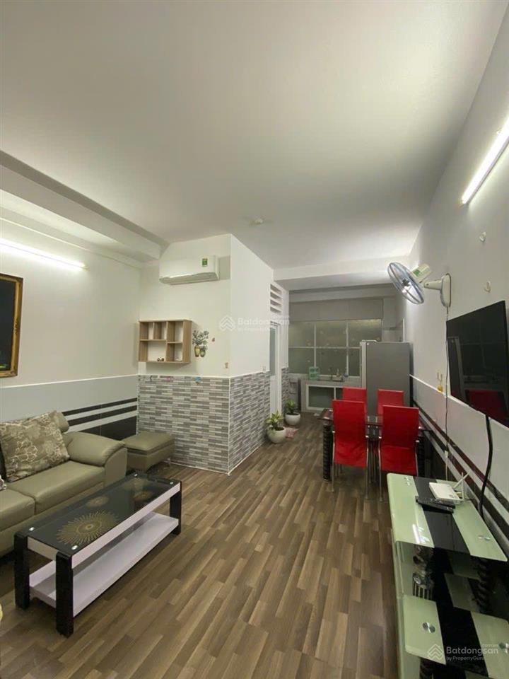 Cho thuê cc h2 hoàng diệu, 11 triệu vnd, 50m2, view đẹp,full nội thất giá tốt nhận nhà ngay.