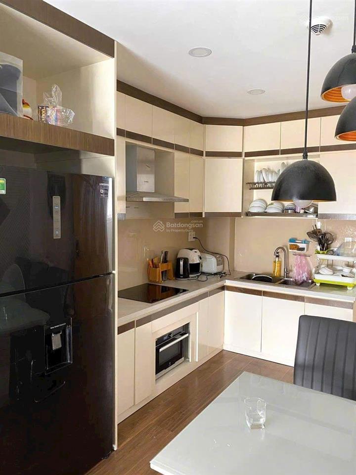 Bán cc mone nam sài gòn, 4,9 tỷ, 69m2, 2pn, 2wc full nt đã có sổ hồng căn góc view đẹp. thoáng mát