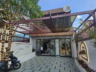 Nhà sân vườn rộng rãi hơn 128m2, khu dân cư đầy đủ tiện ích giáp nguyễn văn linh 3km.