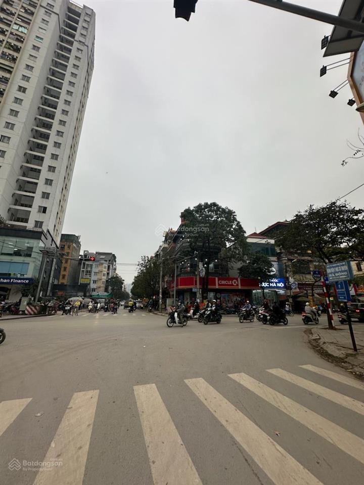 Bán nhà 9 tầng mặt phố quang trung dt 170m2 lô góc 3 mặt thoáng.