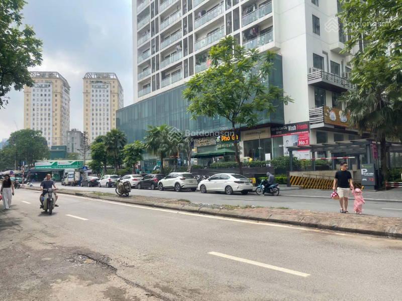 Mảnh đất phố nguyễn hoàng, 830m2, 4 mặt tiền, xây tòa văn phòng, căn hộ dịch vụ