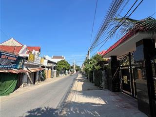 Lô đất siêu đẹp ngang 10m mặt đường nhựa thông thẳng xuống biển giá siêu rẻ full thổ
