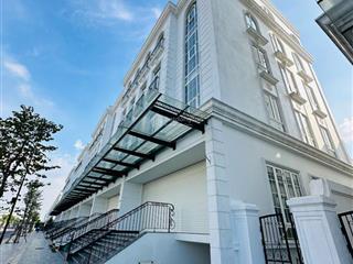 Bán gấp toà nhà 8 tầng 1 hầm jade lake 120m2 mặt tiền 8m đường 60m chỉ 23 tỷ thuê 100tr/th