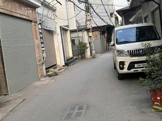 Bán đất đại mỗ 50m tặng nhà cấp 4  ô tô 7 chỗ đỗ cửa, vào nhà  ngõ thông  ngõ kinh doanh  11 tỷ