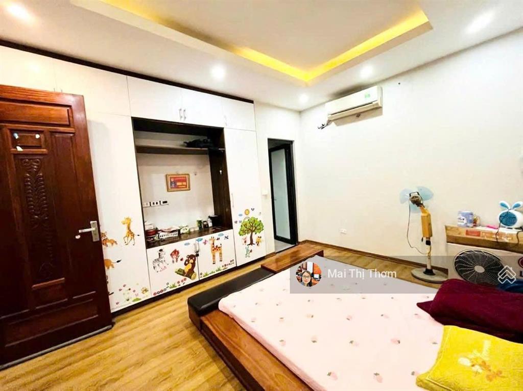 Bán nhà tây mỗ 81mmặt ngõ 4 tầng ô tô vào nhà ô chờ thang máy dân xây 14.x tỷ 0971 607 ***