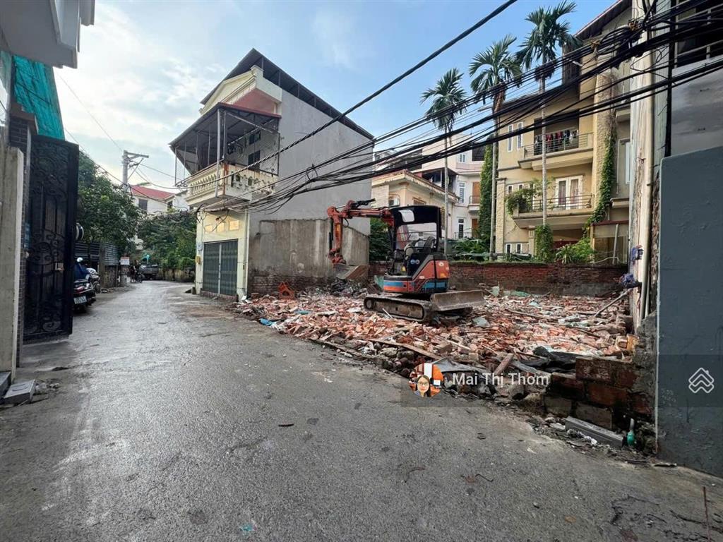 Bán đất quang tiến, đại mỗ  88m2  ô tô vào nhà  ngõ thông  mặt ngõ  mặt tiền 9.2m  1x tỷ