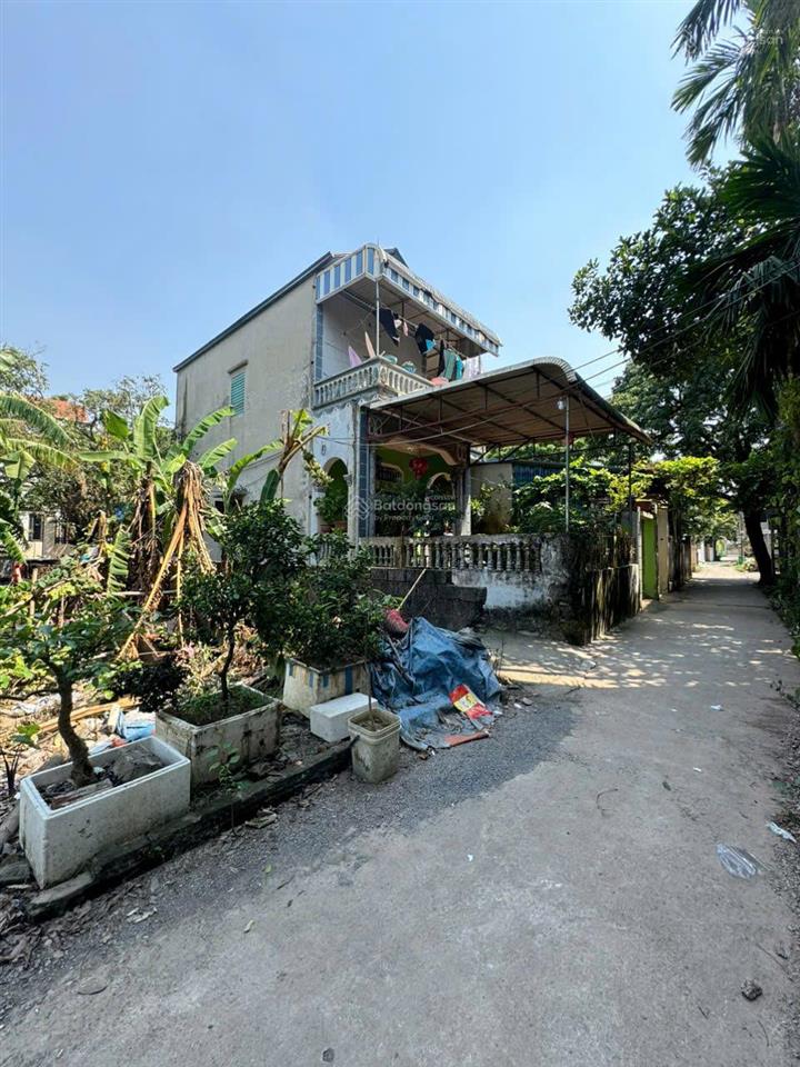 Chính chủ em bán 36m2 đất phụng châu hai mặt tiền. oto đỗ cửa giá 2,95 tỷ 0989 462 ***