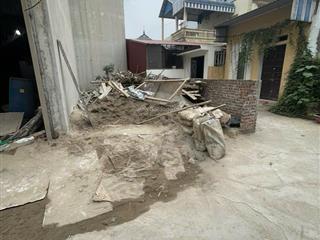 Bán 50m thổ cư đất phụng châu chương mỹ,lô góc oto vào tận đất. 0989 462 ***