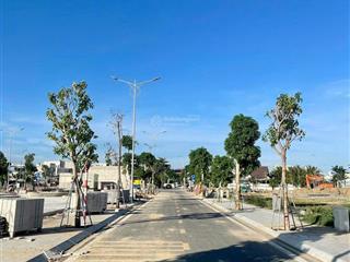 Gia đình có việc cần bán cặp lô ngay khu đô thị phủ hà, cạnh toà chung cư đang xây  giá tốt