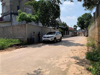 Bán đất thạch hòa thạch thất, gần chợ hòa lạc 100m2, chỉ hơn 2 tỷ tỷ sổ sẵn, vị trí đắc địa