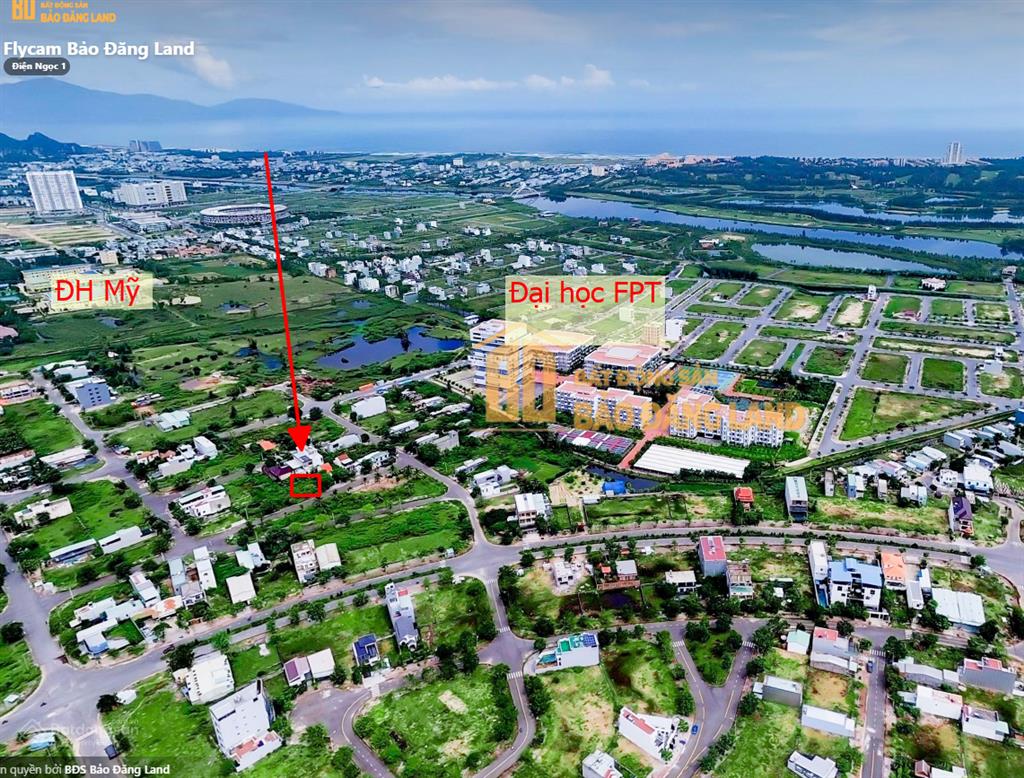 Chính chủ bán 153m2 đối diện công viên ngay đại học fpt giá tốt