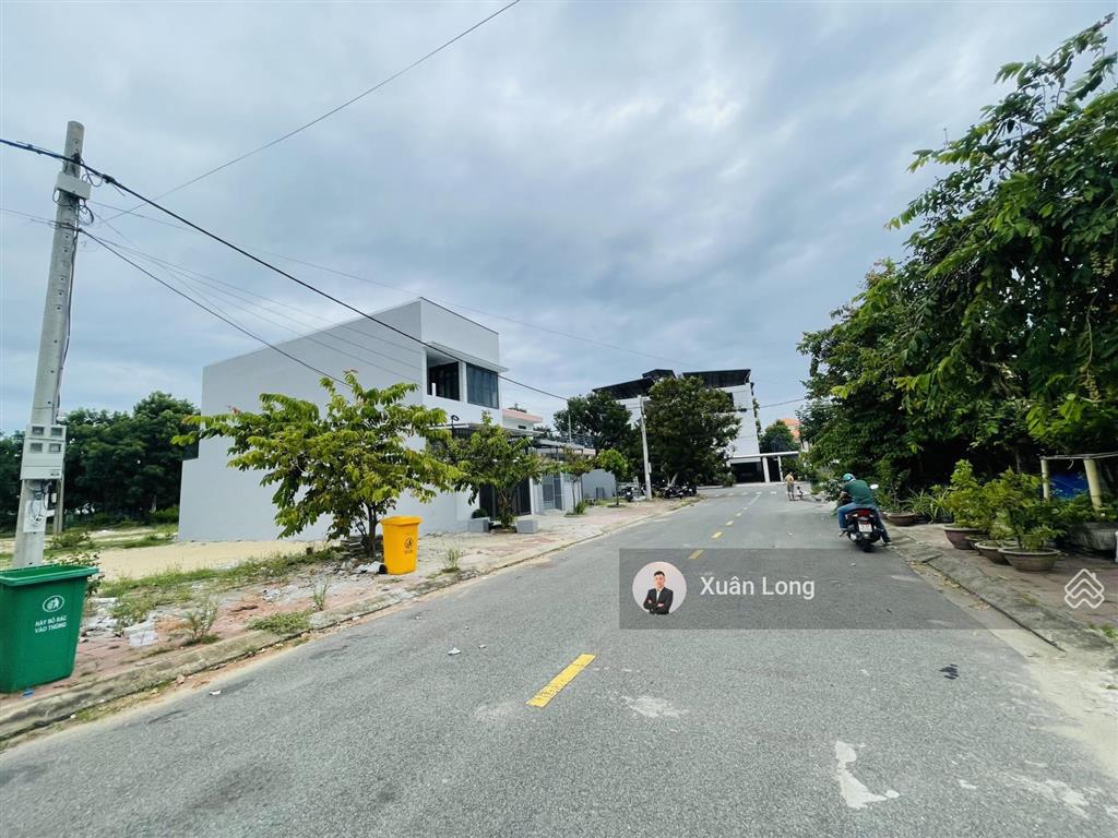 Bán đất kđt số 3  vị trí trung tâm làng đại học đà nẵng  lô 124m2 chỉ 4,1 tỷ