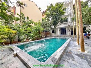 Cho thuê căn biệt thự sân vườn bể bơi 330m2 quận tây hồ 4 ngủ đồ cơ bản tuyệt đẹp, hiện đại