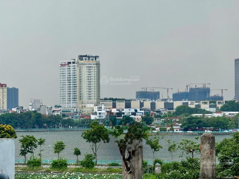 Toà nhà 6 tầng view đẹp tuyệt hồ tây và nhìn ra công viên cho bạn sở hữu