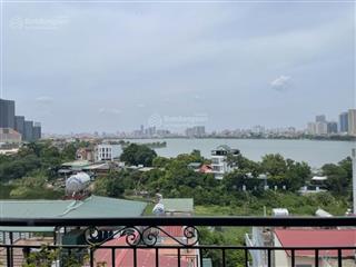 Bán toà nhà 9 tầng lô góc dt 131m2, mt 9m view hồ tây đẹp