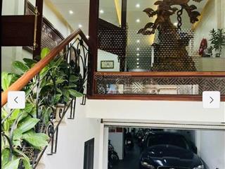 Bán toà nhà 7 tầng thiết kế dạng văn phòng mặt phố âu cơ, tây hồ giá rẻ