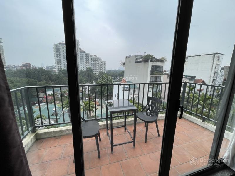 Bán tòa nhà dạng apartment cho thuê 7 tầng, thang máy nội thất xịn, giá bán rẻ