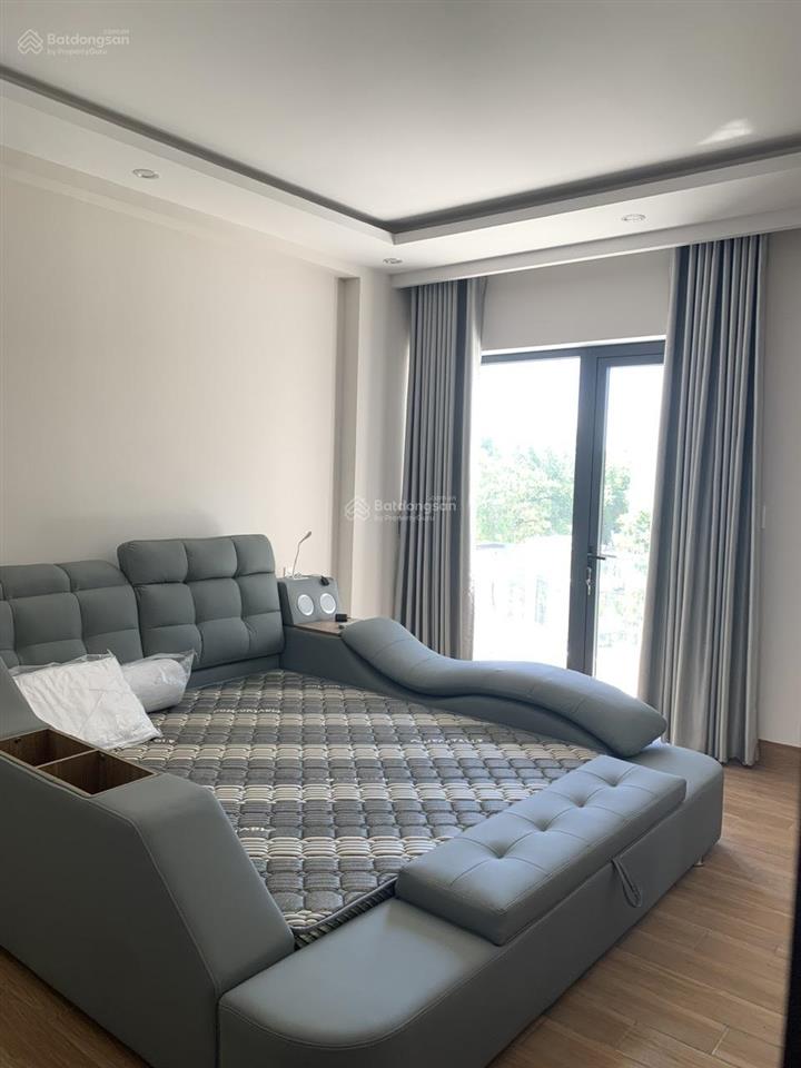 Cần tiền bán gấp biệt thự cao cấp kdc cát lái quận 2 dt 8*17m giá rẻ hơn thị trường 19,5tỷ sổ hồng