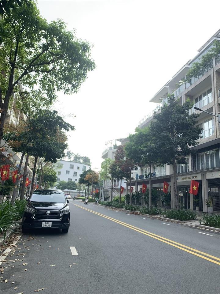 Cần tiền bán nhanh cặp nhà phố saritown sala thủ thiêm q2 giá rẻ nhất thị trường 170tỷ đang có hđt