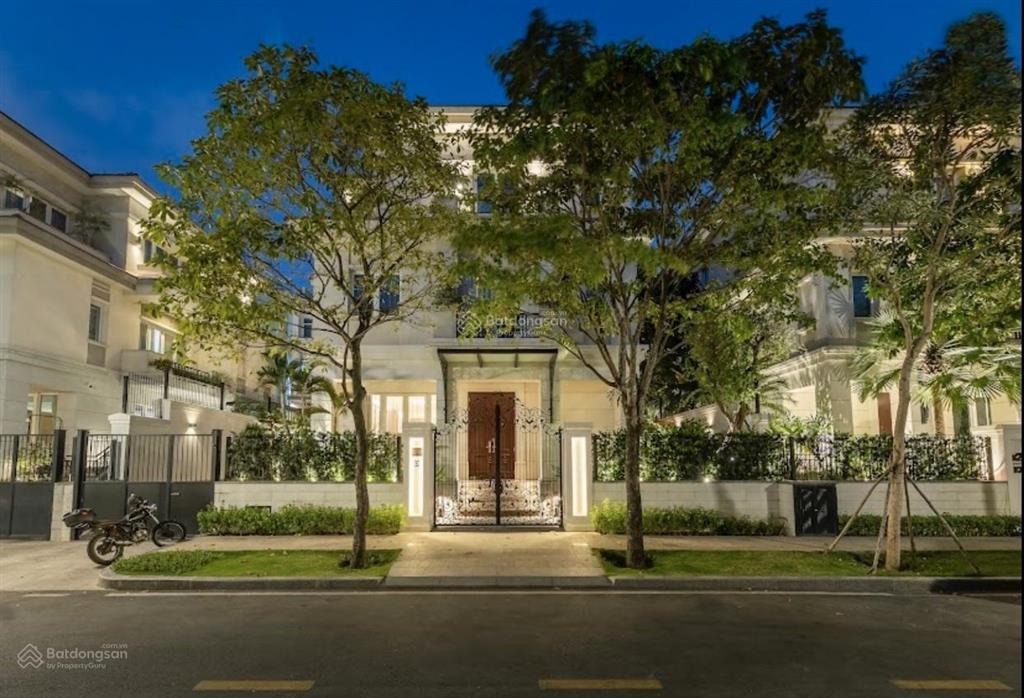 Cần tiền bán biệt thự cao cấp sala thủ thiêm q2 dt 17.4x18.5m giá bán tốt nhất 321tỷ có sổ hồng rồi