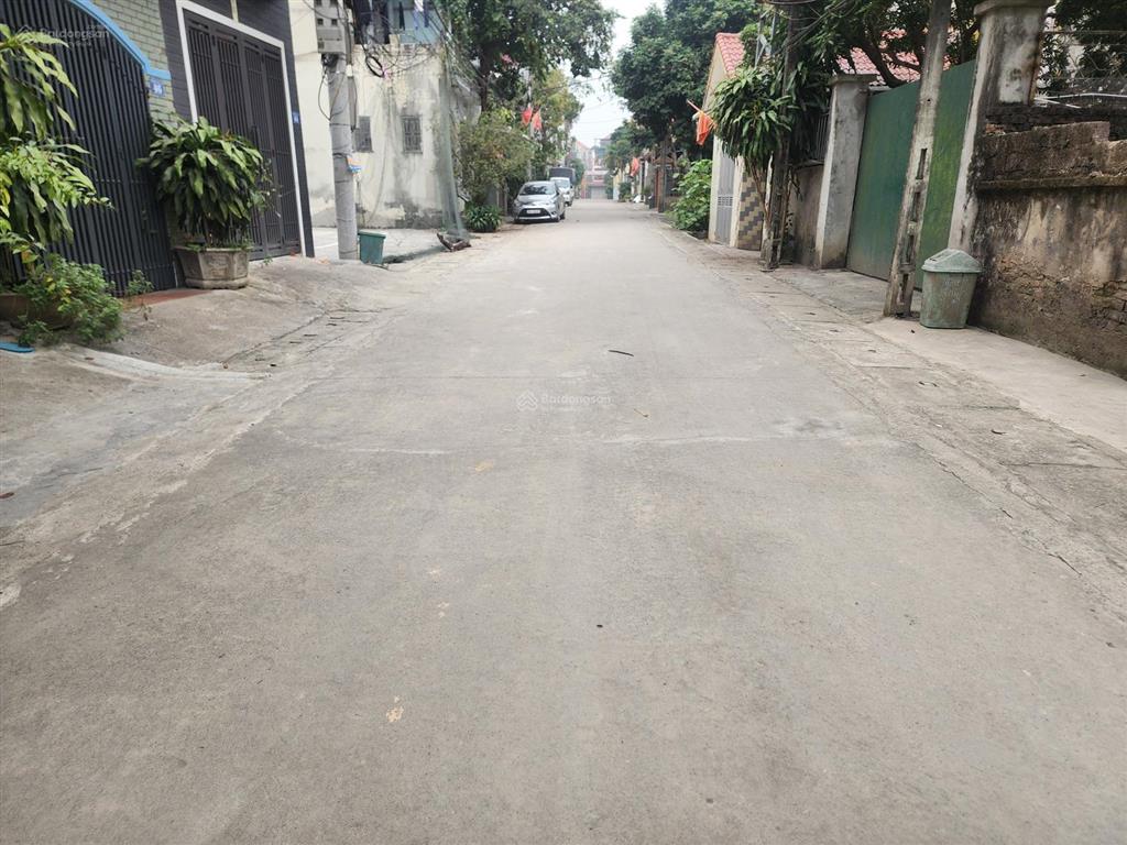 Mình cần bán nhanh 173m2 full thổ cư làn 2 quốc lộ 21 thủy xuân tiên, chương mỹ, hà nội cực đẹp