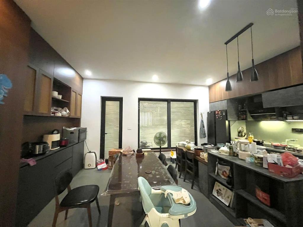 Bán nhà vườn khu d  hoàn thiện siêu đẹp, trước mặt trường học  bước chân tới vườn hoa