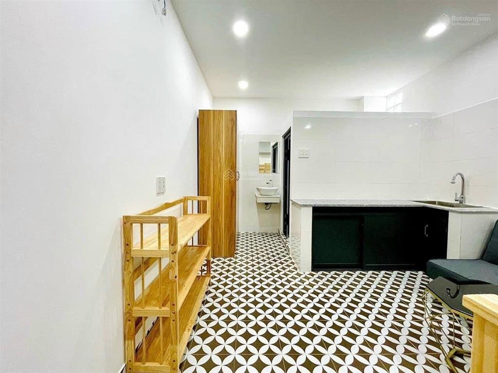 Căn hộ dv gần lotte 31 phòng. hiện tại đang cho thuê thu nhập 150 triệu / tháng ngang 8m dài 29m