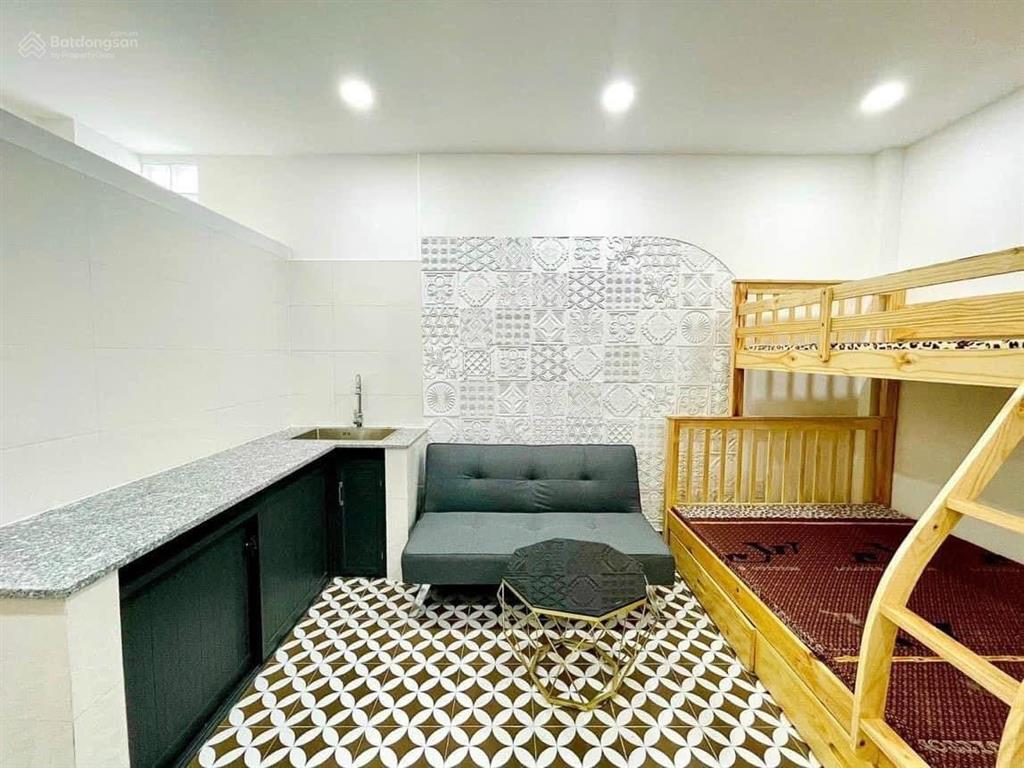 Căn hộ dv gần lotte 31 phòng. hiện tại đang cho thuê thu nhập 150 triệu / tháng ngang 8m dài 29m