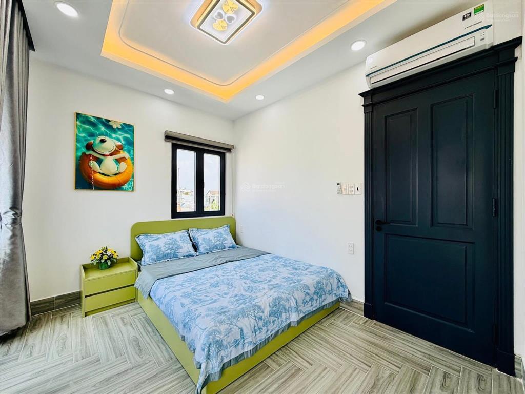 Nhà mới tân cổ điển có thang máy hẻm xe hơi bùi quang là p12